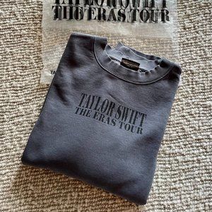 Taylor Swift Eras Tour Blue Mineral Wash Sweatshirt *NWOT* Sz Large